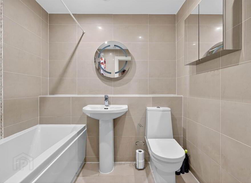 Apt 1, 501 Lisburn Road, Belfast, BT9 7EZ