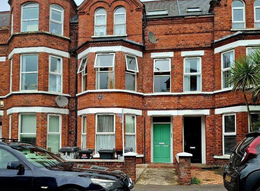 B, 101 Malone Avenue, Belfast, BT9 6EQ