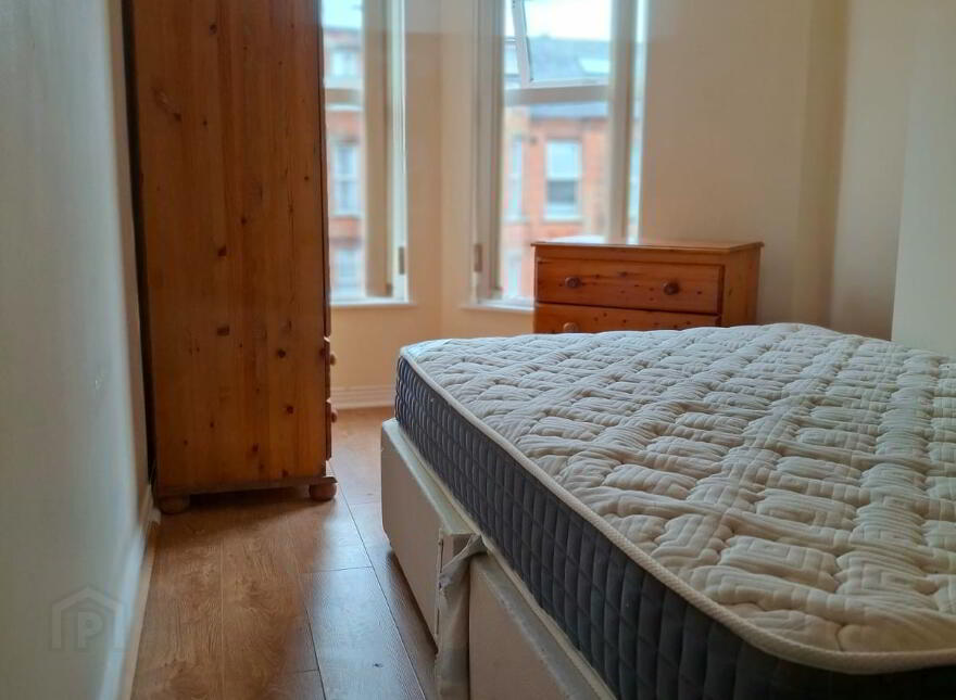 B, 101 Malone Avenue, Belfast, BT9 6EQ
