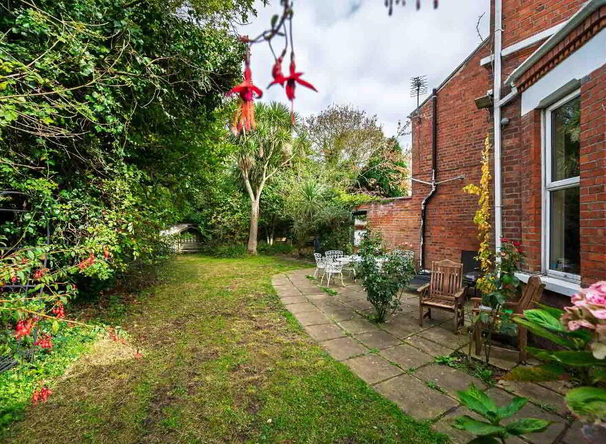 26 Bryansburn Road, Bangor, BT20 3SB