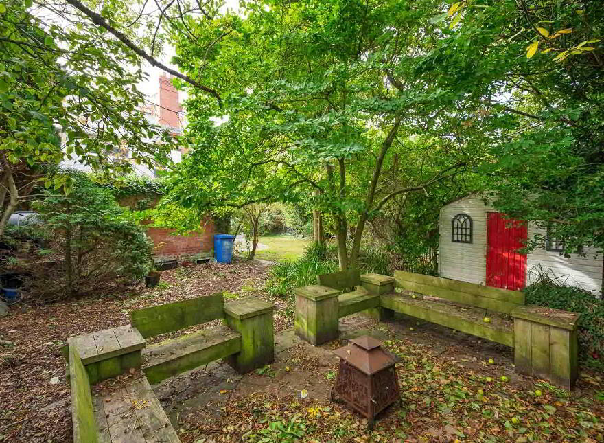 26 Bryansburn Road, Bangor, BT20 3SB