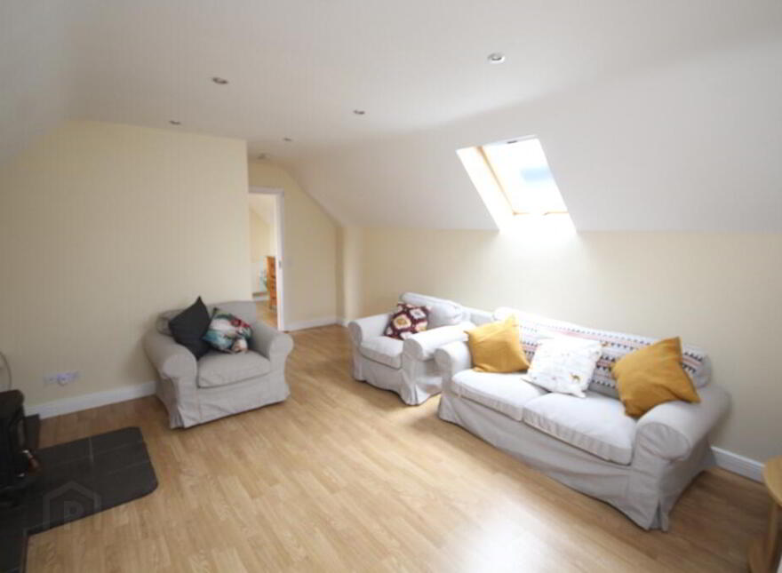 Marian House, Derrigra, Ballineen, P47DP49