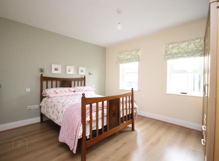 Marian House, Derrigra, Ballineen, P47DP49
