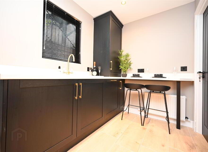 Apt 1, 31 Wellesley Avenue, Belfast, BT9 6DG