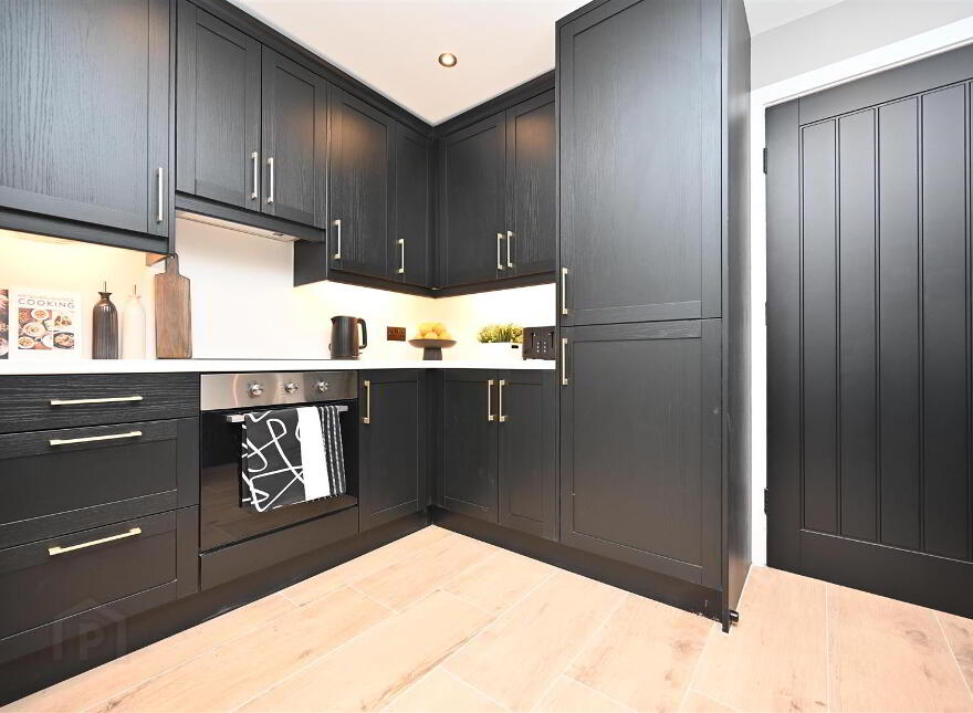Apt 1, 31 Wellesley Avenue, Belfast, BT9 6DG