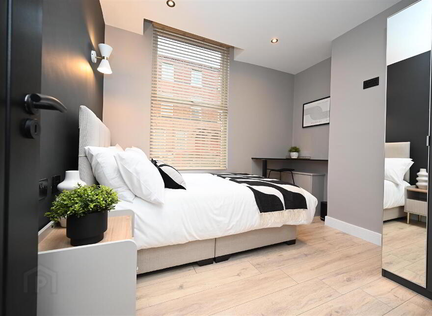 Apt 1, 31 Wellesley Avenue, Belfast, BT9 6DG