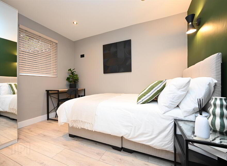 Apt 1, 31 Wellesley Avenue, Belfast, BT9 6DG