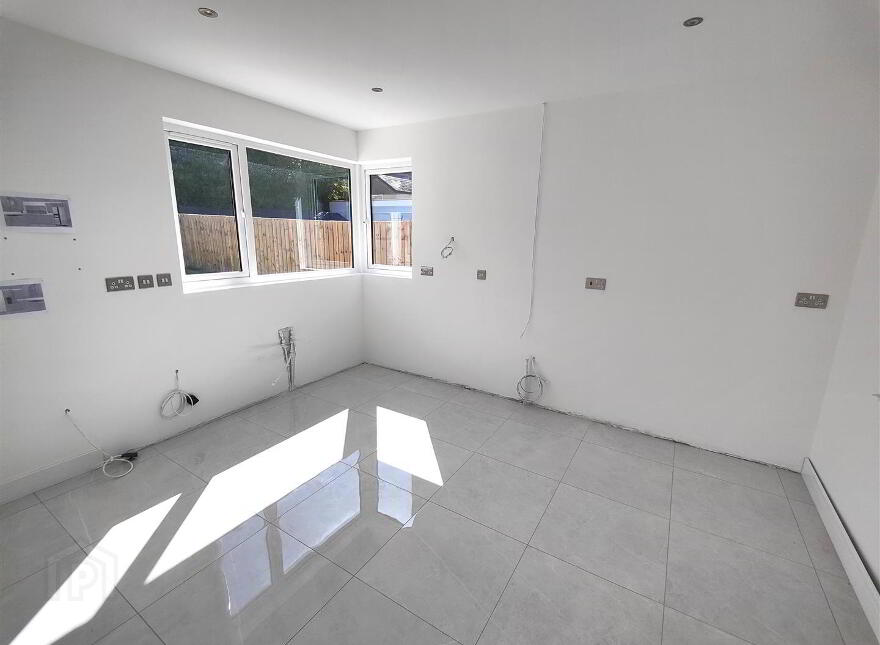 35B Parkmount Road, Belfast, BT15 4EQ