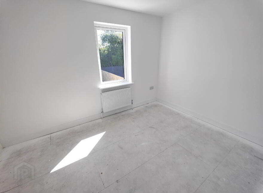 35B Parkmount Road, Belfast, BT15 4EQ