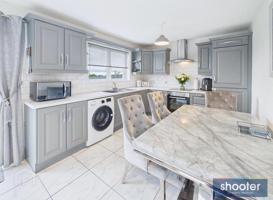 1 Glenmor, Mayobridge, Newry, BT34 2GX