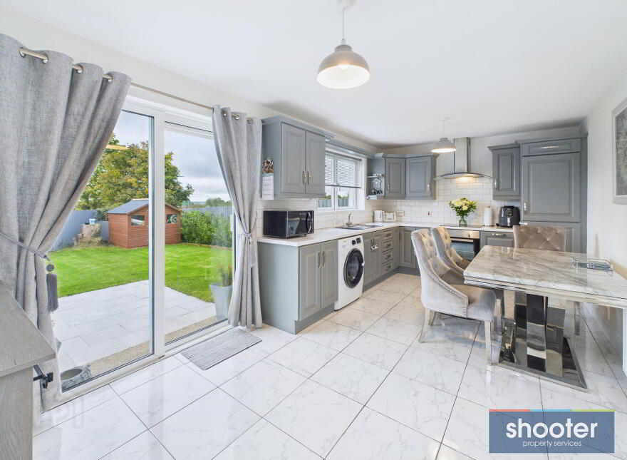 1 Glenmor, Mayobridge, Newry, BT34 2GX