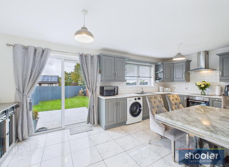 1 Glenmor, Mayobridge, Newry, BT34 2GX