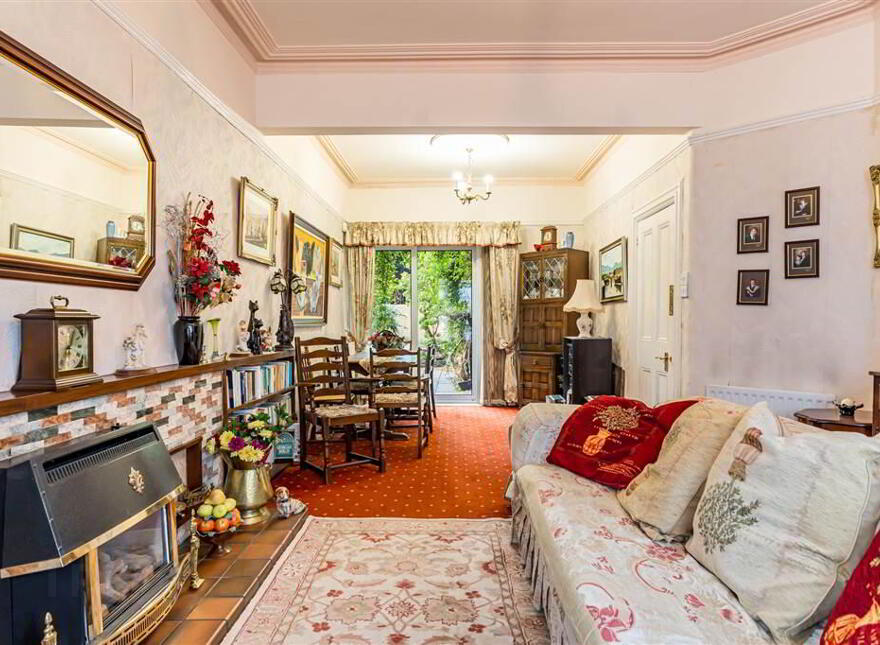 92 Marlborough Park Central, Malone, Belfast, BT9 6HP