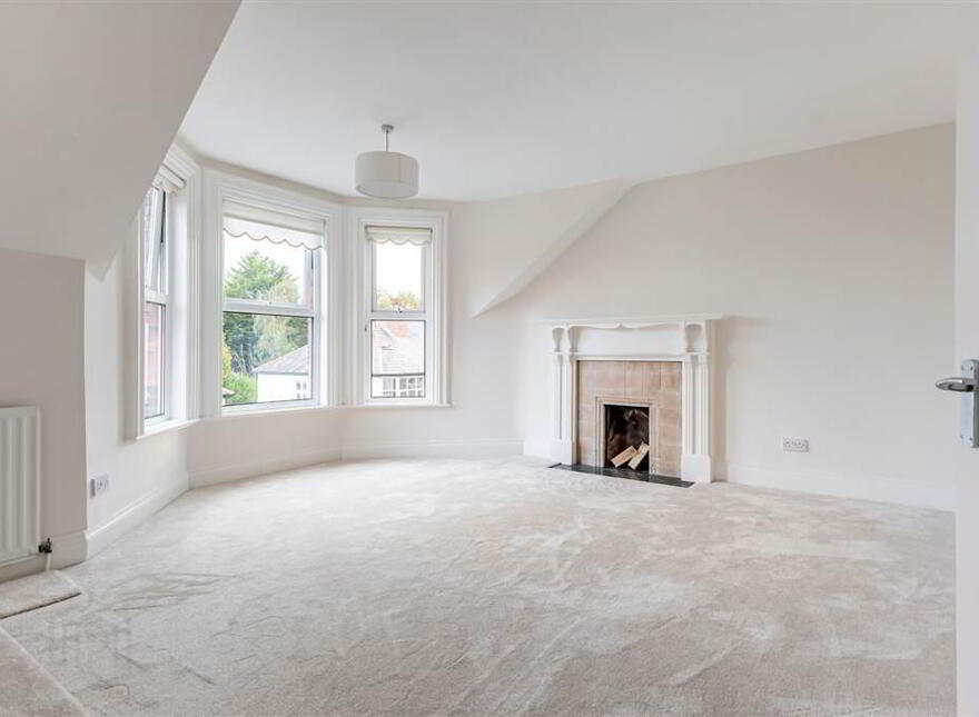 92 Marlborough Park Central, Malone, Belfast, BT9 6HP
