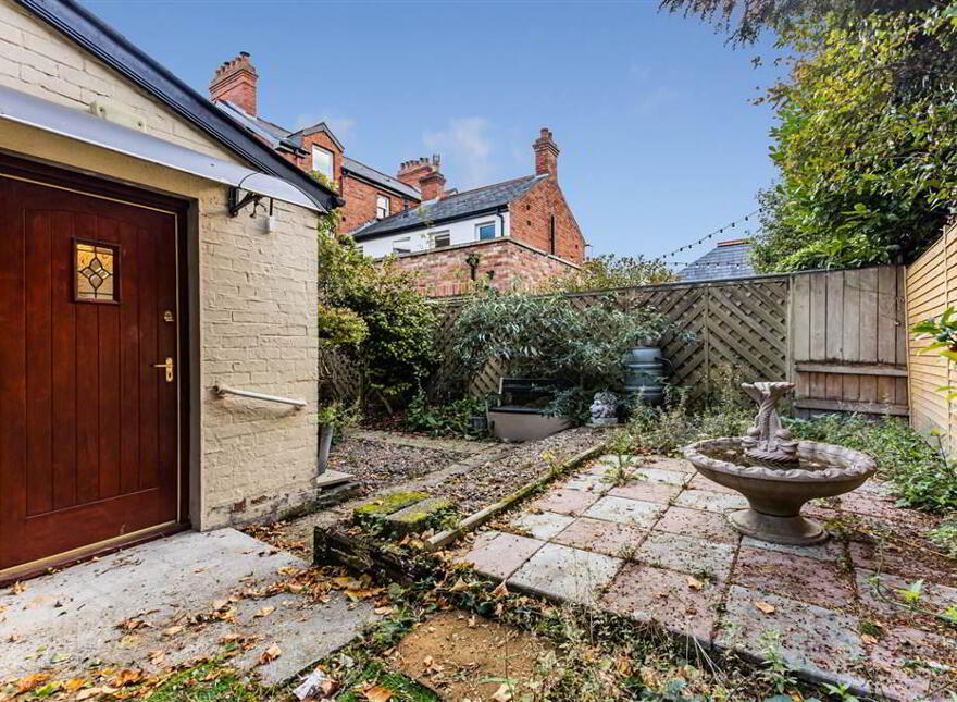 92 Marlborough Park Central, Malone, Belfast, BT9 6HP