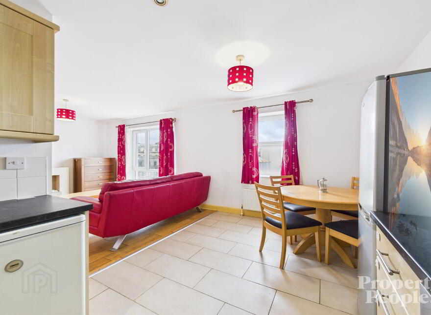 APT 405 College Central, 4 College Avenue, Belfast, BT1 6BB