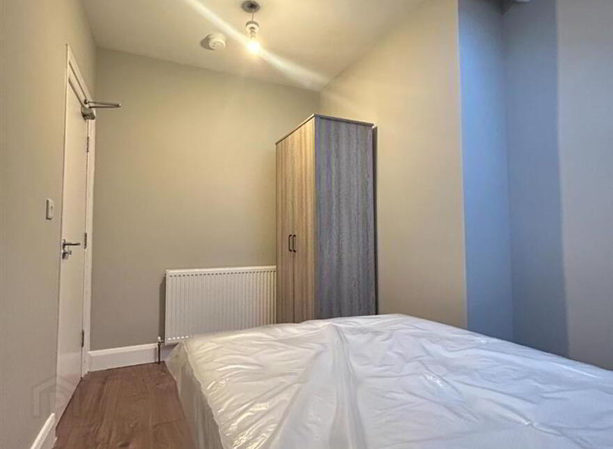 Room 3, 34 Woodvale Avenue, Belfast, BT13 3EW