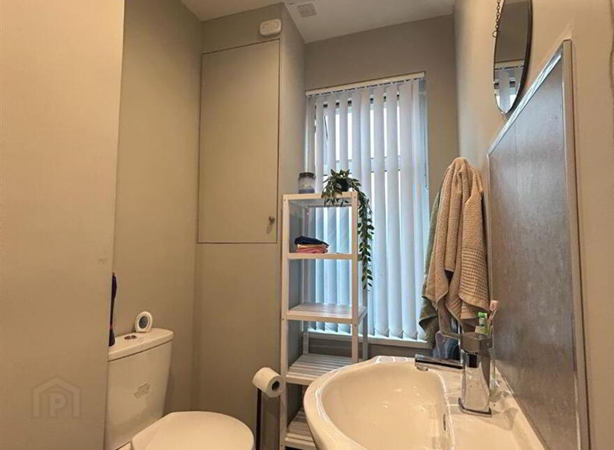 Room 3, 34 Woodvale Avenue, Belfast, BT13 3EW