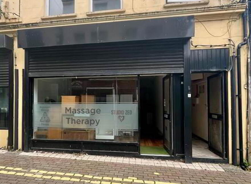 15 Dunluce Street, Larne, BT40 1JG photo