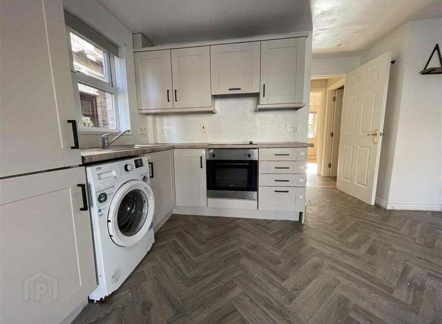 8 Riverview Meadows, Suffolk Road, Belfast, BT11 9RB