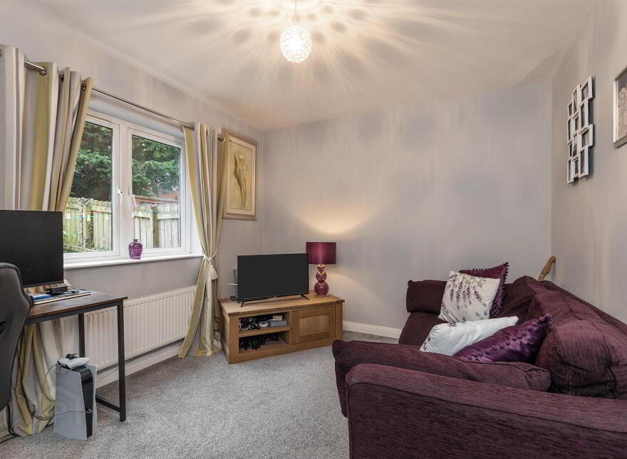 11 St Annes Road, Blacks Road, Belfast, BT10 0PQ