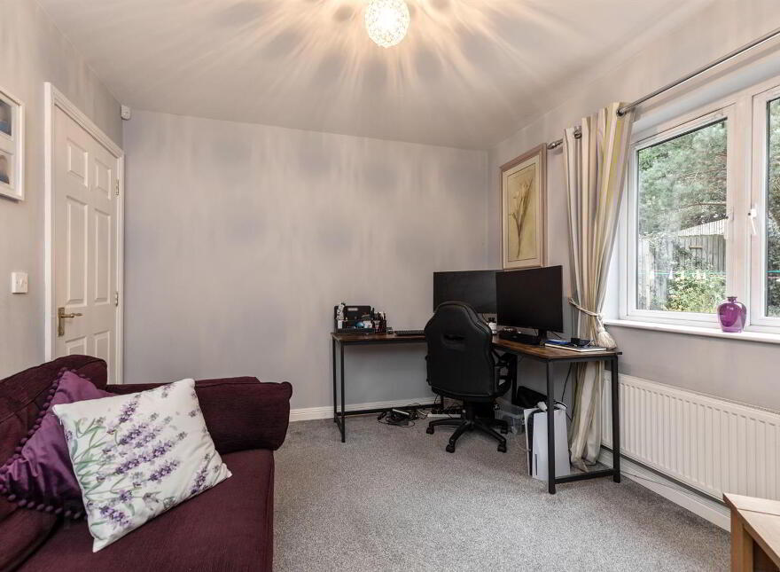 11 St Annes Road, Blacks Road, Belfast, BT10 0PQ