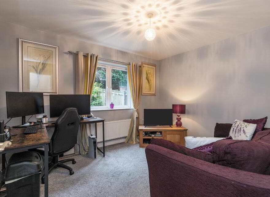 11 St Annes Road, Blacks Road, Belfast, BT10 0PQ