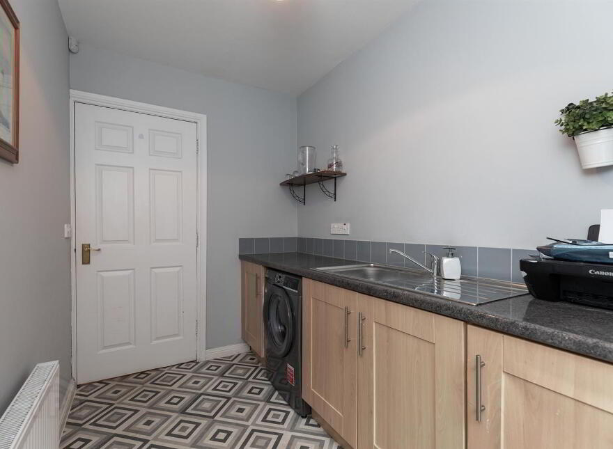 11 St Annes Road, Blacks Road, Belfast, BT10 0PQ