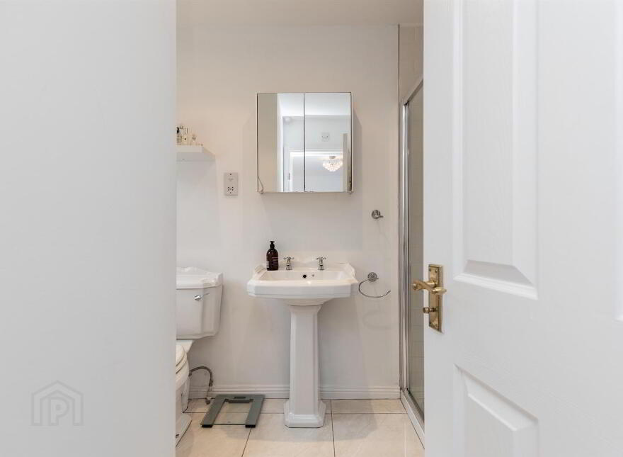 11 St Annes Road, Blacks Road, Belfast, BT10 0PQ