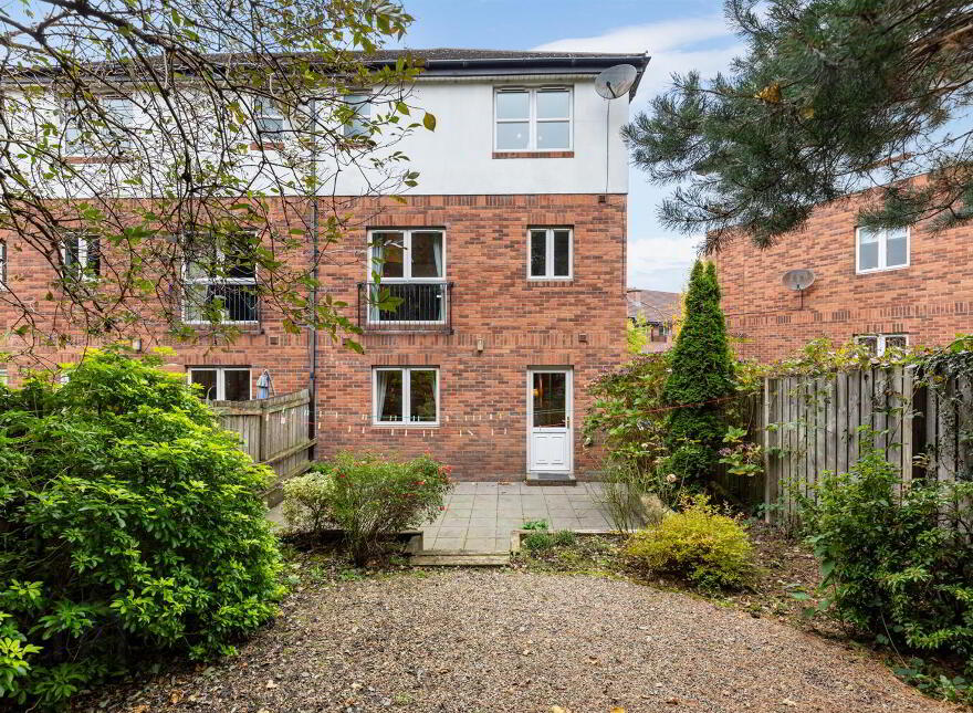 11 St Annes Road, Blacks Road, Belfast, BT10 0PQ