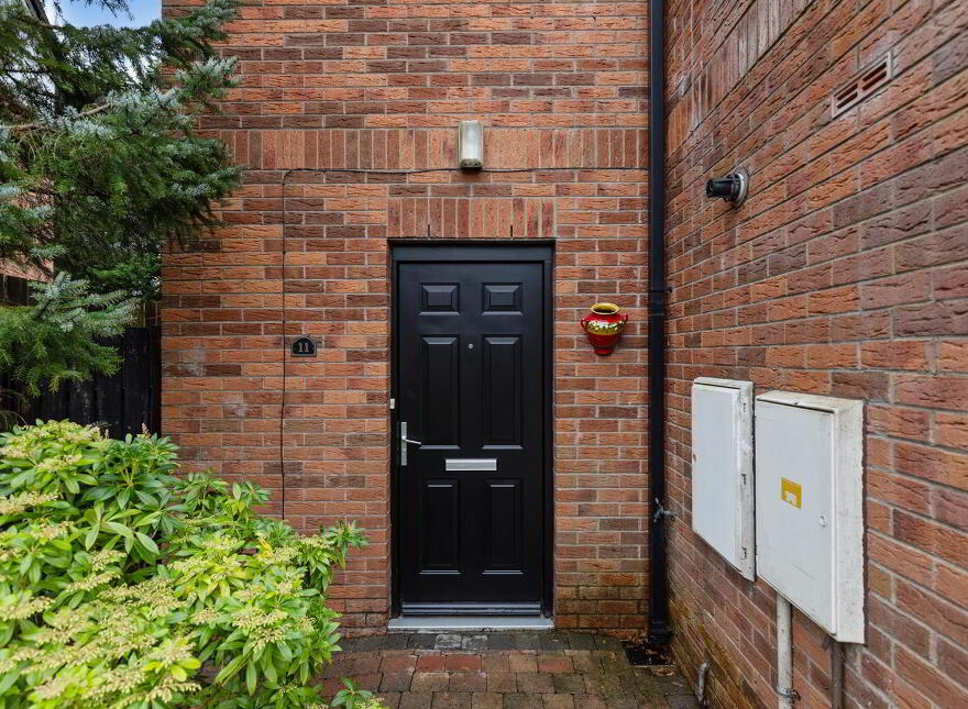 11 St Annes Road, Blacks Road, Belfast, BT10 0PQ