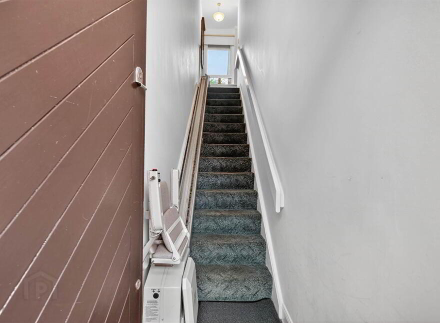 2 Cabin Hill Mews, Stormont, Belfast, BT5 7AE