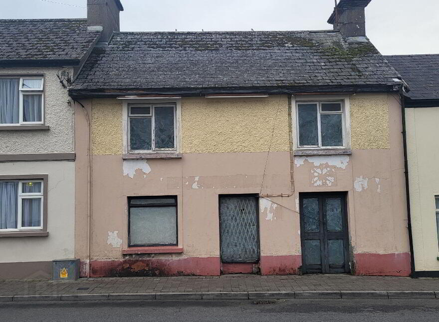 Hyde Street, Mohill, N41VF65