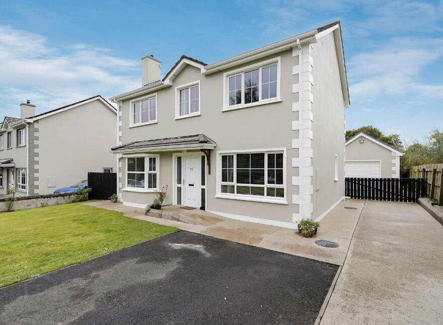 39 Lawnsdale, Navenny, Ballybofey, F93A023