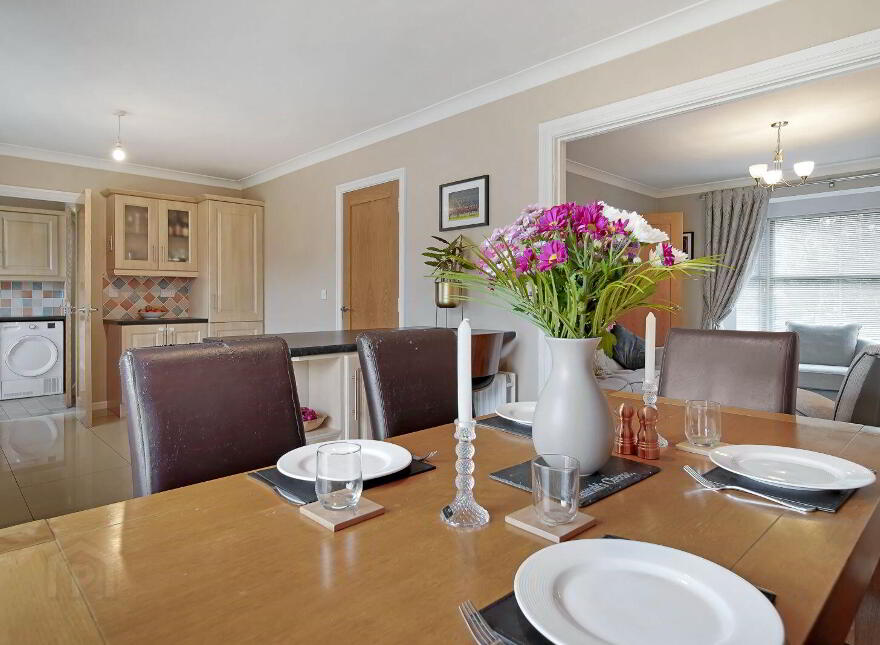 39 Lawnsdale, Navenny, Ballybofey, F93A023