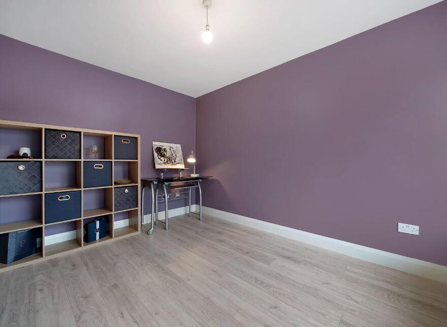 39 Lawnsdale, Navenny, Ballybofey, F93A023