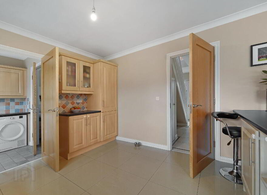 39 Lawnsdale, Navenny, Ballybofey, F93A023