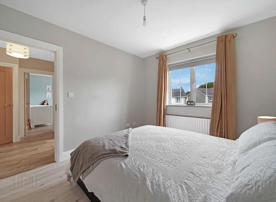 39 Lawnsdale, Navenny, Ballybofey, F93A023