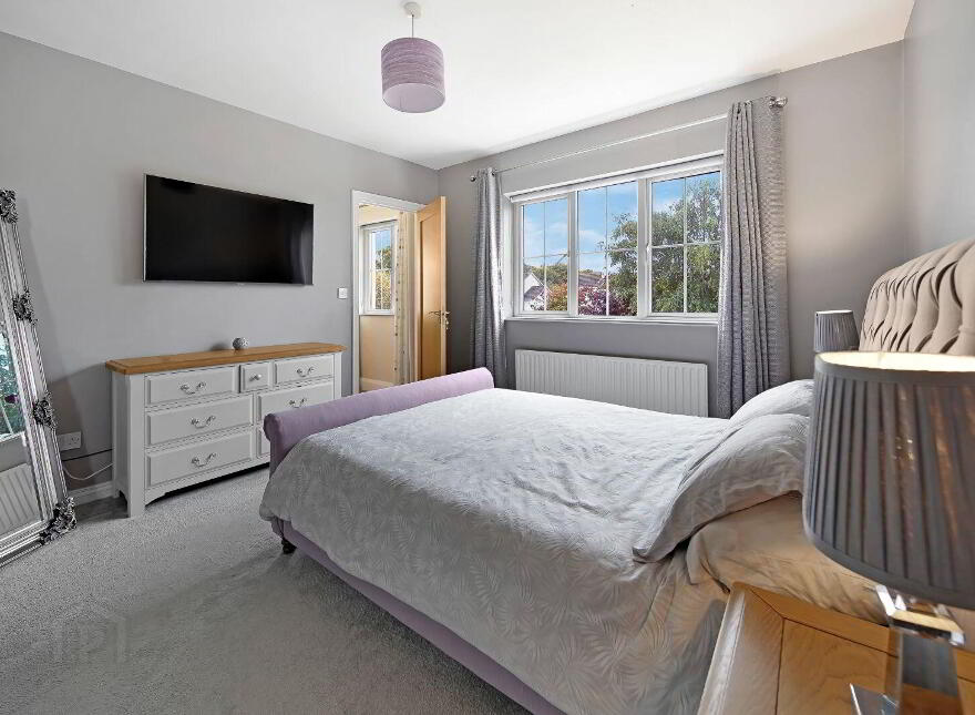 39 Lawnsdale, Navenny, Ballybofey, F93A023