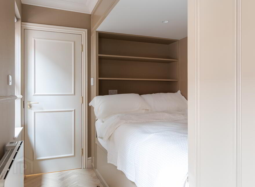 Apt 2, 3 Eglantine Gardens, Belfast, BT9 6EZ