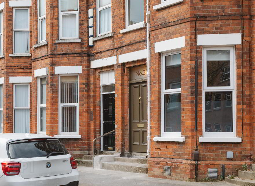 Apt 2, 3 Eglantine Gardens, Belfast, BT9 6EZ