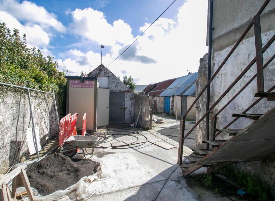 Main Street, Cavan Town, H12XN25