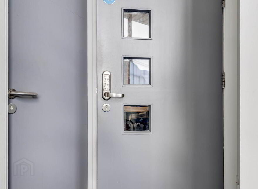 6b Pilots View ( First Floor), Heron Road, Belfast, BT3 9LE