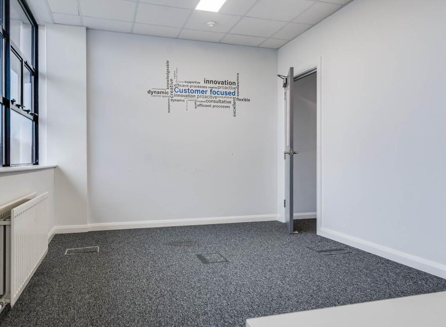 6b Pilots View ( First Floor), Heron Road, Belfast, BT3 9LE