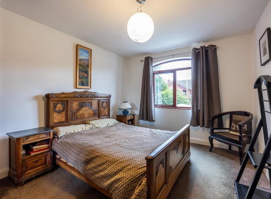 15 Old Coach Avenue, Belfast, BT9 5PY