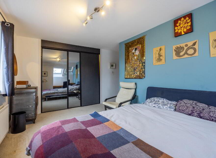 15 Old Coach Avenue, Belfast, BT9 5PY