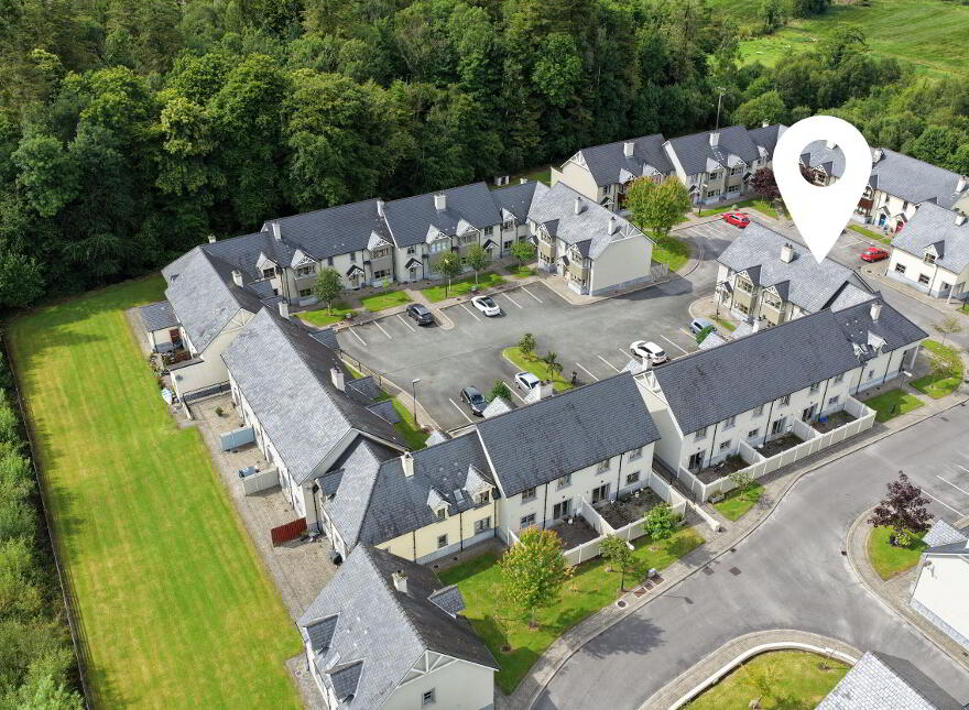 58 O'Carolan's Court, Kilronan, Ballyfarnon, Boyle, F52P446