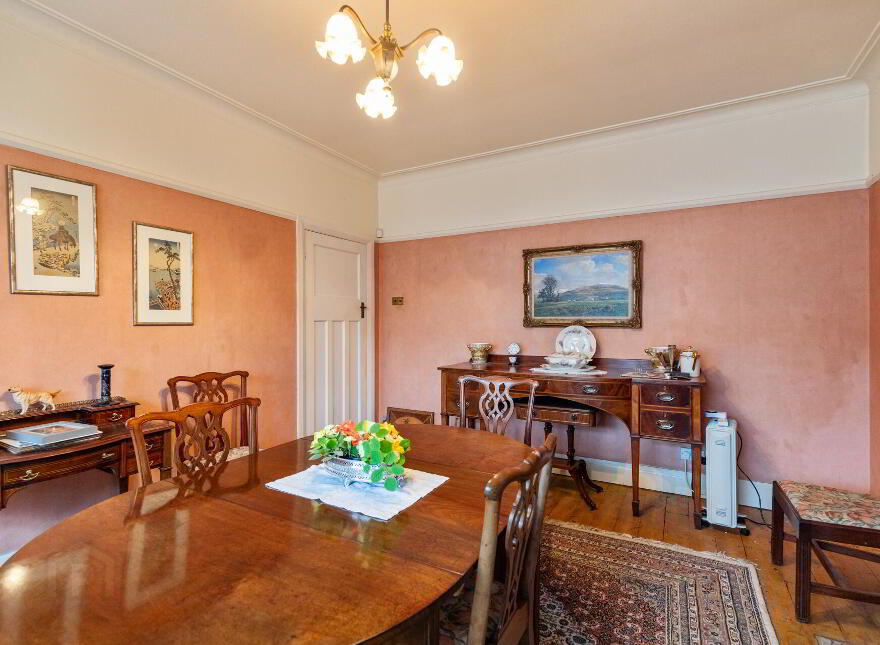 18 Mount Eden Park, Malone Road, Belfast, BT9 6RA