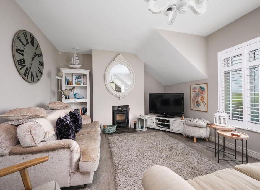 21 Lisnabrack Apartments, Seaport Avenue, Portballintrae, BT57 8NP