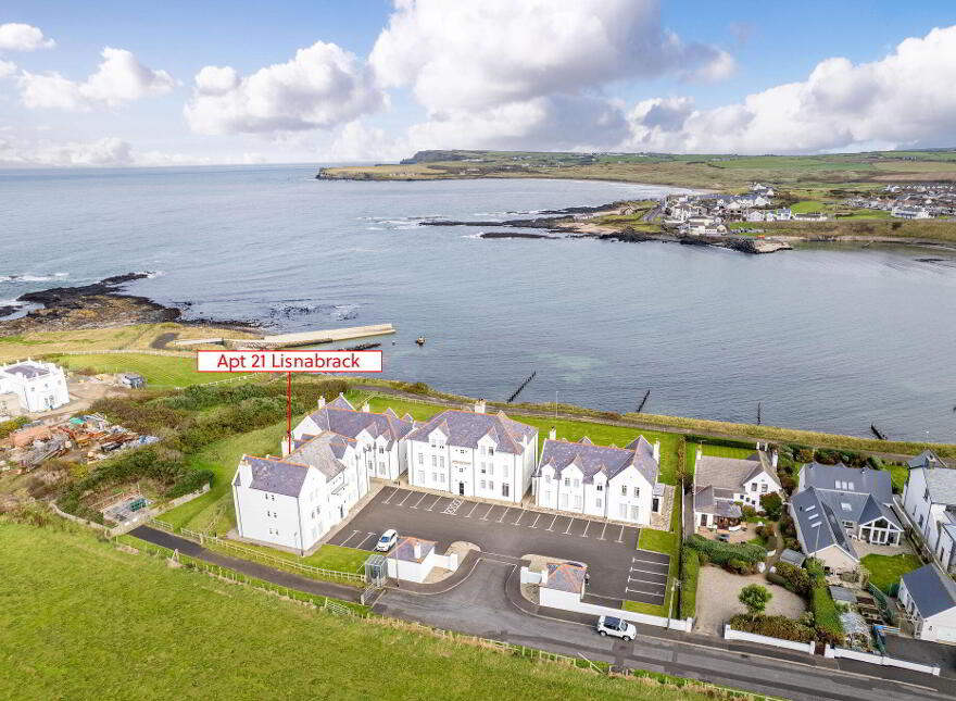 21 Lisnabrack Apartments, Seaport Avenue, Portballintrae, BT57 8NP